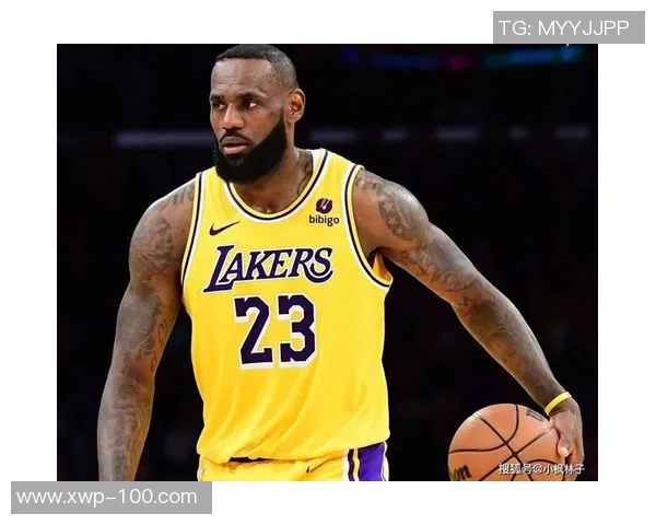 詹姆斯：从篮球天才到全球偶像的传奇之路与影响力解析